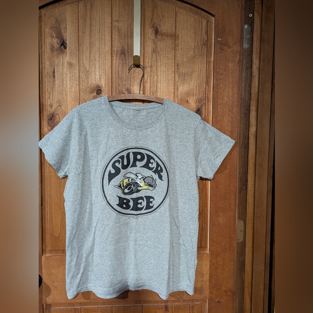 Gray Super Bee Graphic T-Shirt